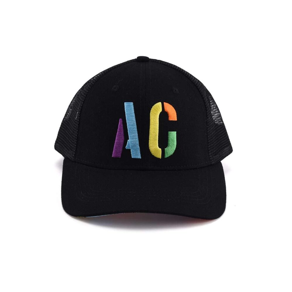 Aung-Crown-curved-brim-prirnting-trucker-hat-in-black-KN2103191