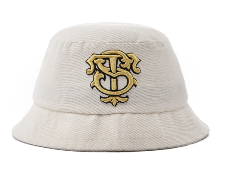 All White Snapback Hat in Streetwear Fashion: Making a Stylish Statement of Individuality