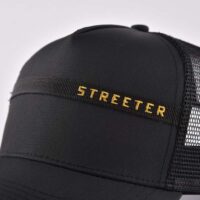 Streeter-6-panel-black-trucker-hat-mens-for-sports-with-golden-flat-embroidery-letterd-on-the-front-KN20112503