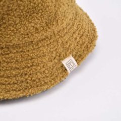 teddy-bucket-hat-with-a-woven-label-on-the-brim-KN2012074