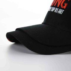 the-double-layered-brim-on-the-black-and-white-baseball-cap-SFG-210311-1-scaled