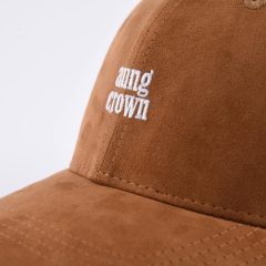 the-front-embroidery-logo-on-the-brown-suede-baseball-cap-KN2102021