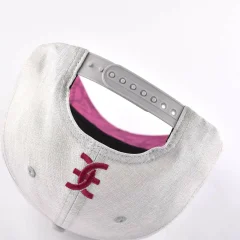 the-plastic-snap-closure-on-the-grey-baseball-hat-KN2012162